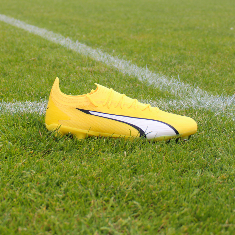 Korki Puma Ultra Ultimate MxSG 107504-04