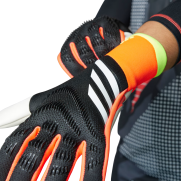 Rękawice bramkarskie Adidas Predator GL PRO IQ4034