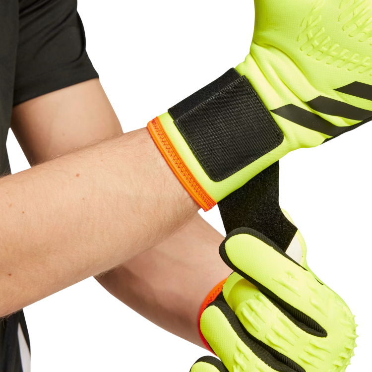 Rękawice bramkarskie dziecięce Adidas Predator GL LGE IN1601